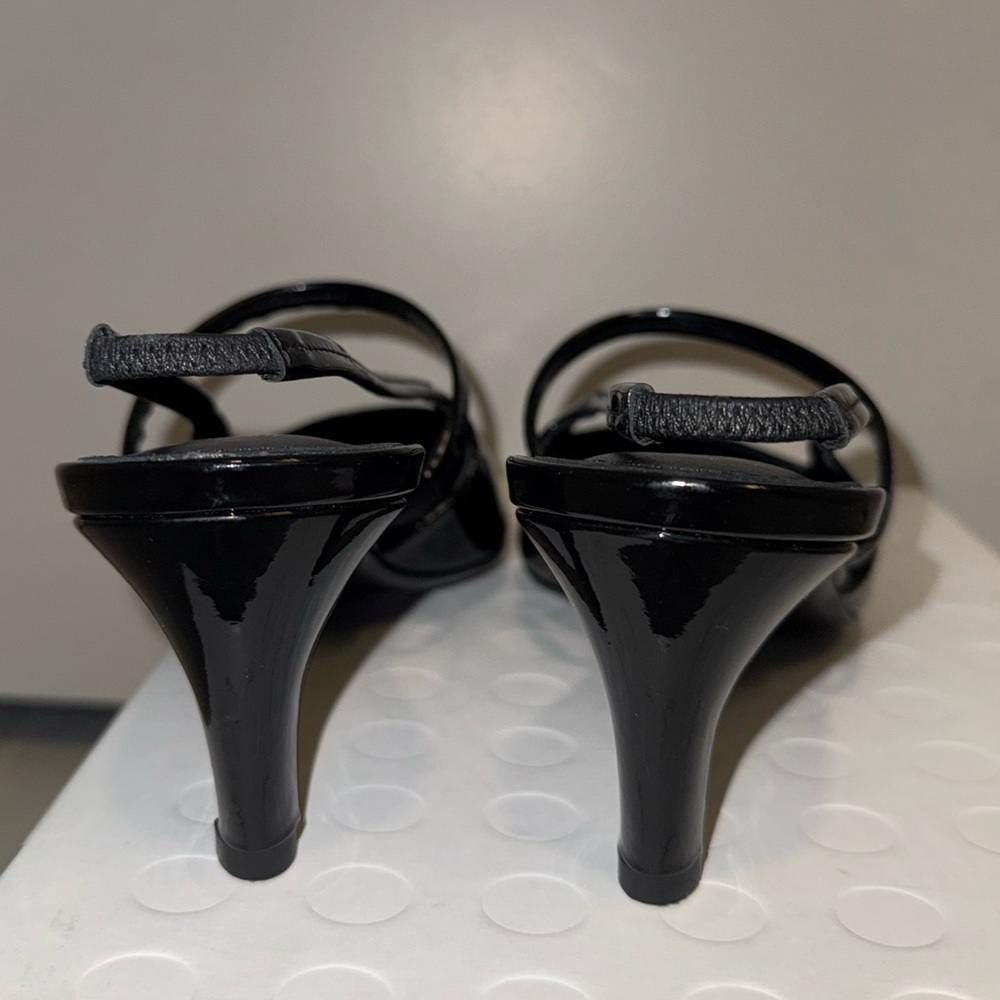 Toteme Sharp Slingback Pumps, 39, Black - Picture 9 of 17